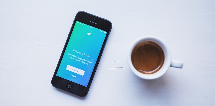 Twitterフォロワーの増やし方:適切なアカウントにフォロー